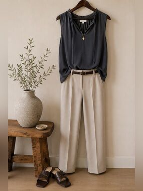 LOFT | Ruffle Neck Sleeveless Blouse | Charcoal Gray | Medium